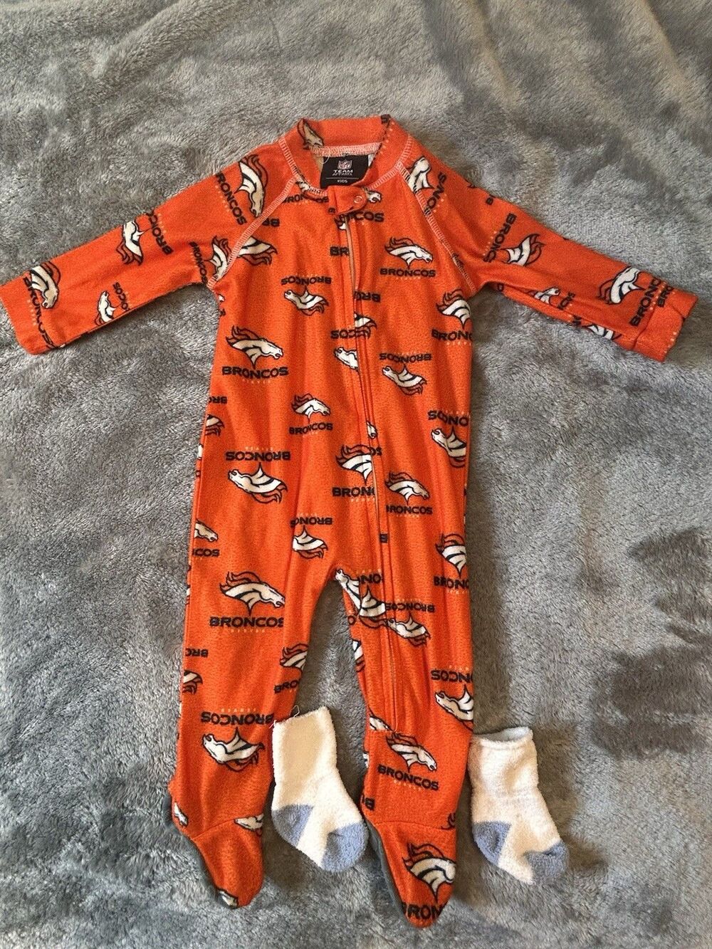 NFL Team Apparel 3-6 Months Soft Orange Denver Broncos Footed with socks